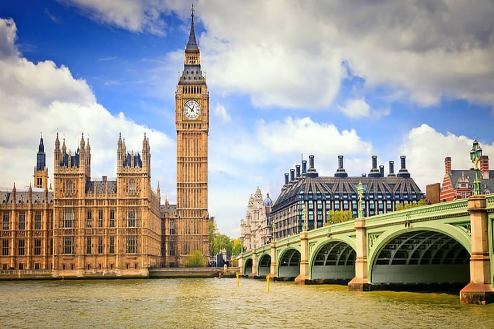Silver Birleşik Krallığın Başkenti “Londra” AJet ile 3 gece